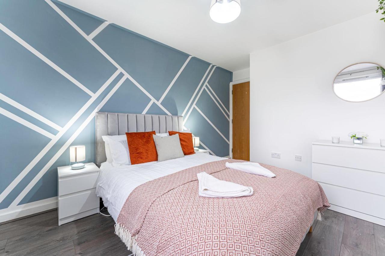 كوفنتري Jkg Property Solutions Presents Cosy City Apartment المظهر الخارجي الصورة