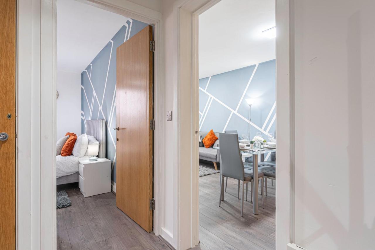 كوفنتري Jkg Property Solutions Presents Cosy City Apartment المظهر الخارجي الصورة
